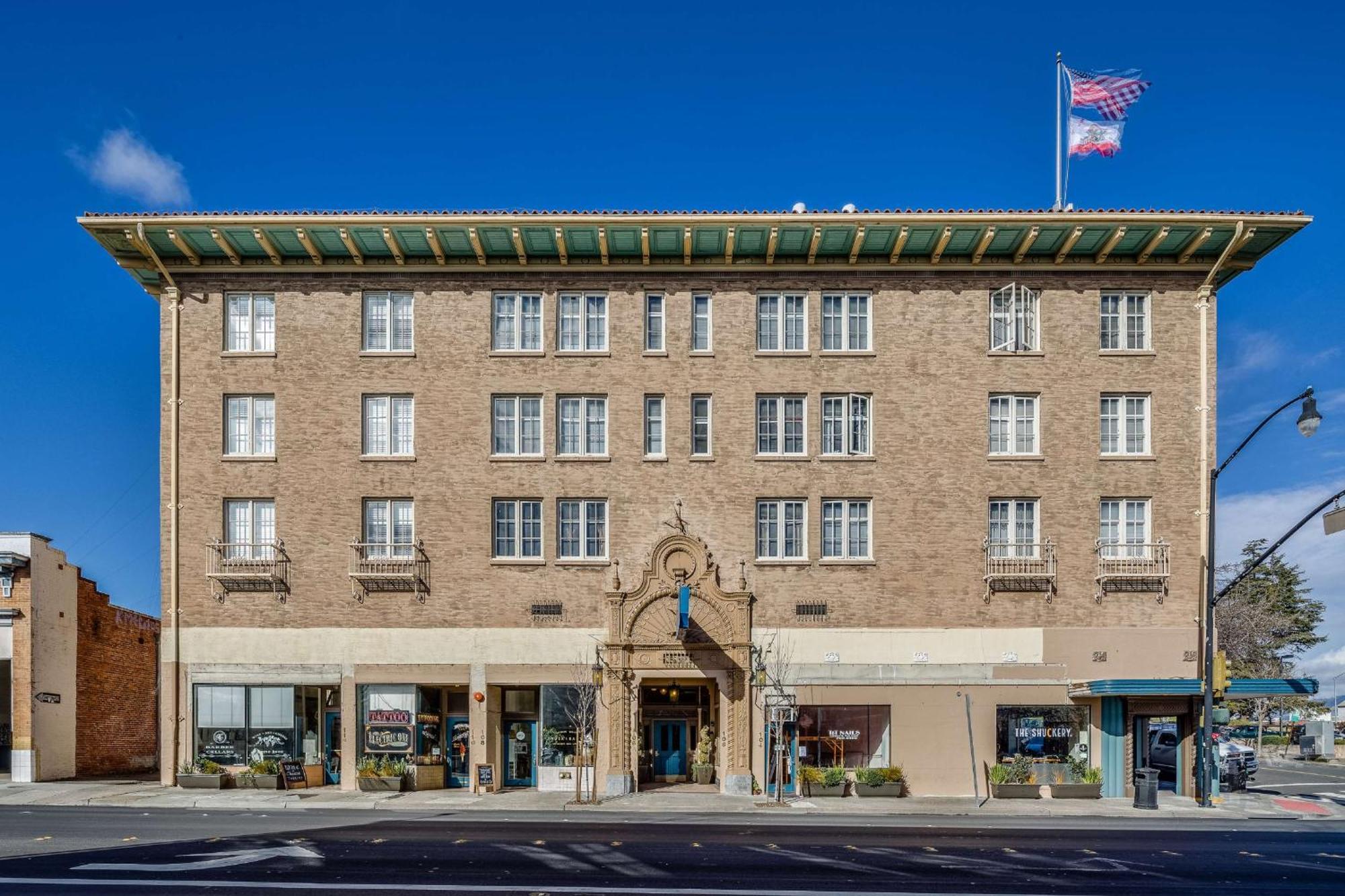 Hotel Petaluma, Tapestry Collection By Hilton Екстериор снимка